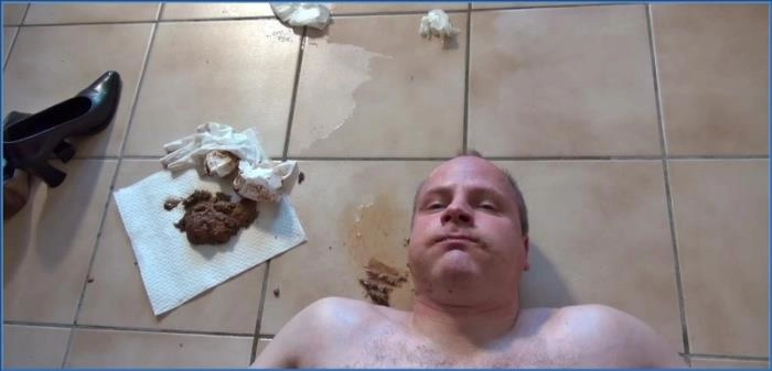 Lady Amy und Lady Atropa erniedrigen ihren Klosklaven mit Kot und Pisse [HD 720p] – ScatVip poster