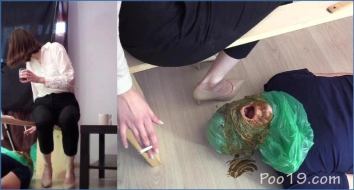 Milana Smelly ртом дышала фетиш еда HD 1080p – ScatVip poster