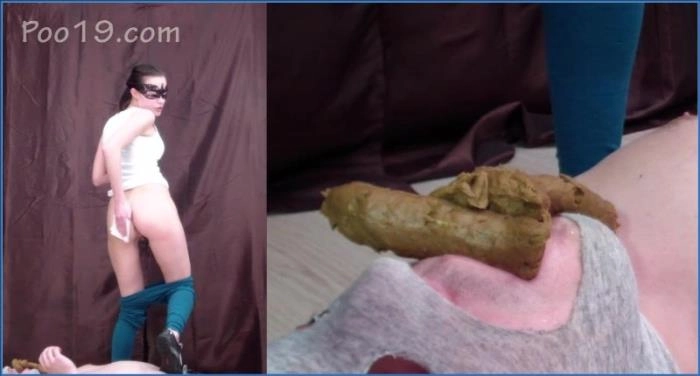 Lera und Kira zwingen mich zu essen und genießen meinen Schmerz — Extreme Demütigung und bizarre Lust in HD 720p! – ScatVip poster