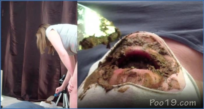 Download Мілана Смердюча в гарячому фетиші, їжа 720p HD. ScatVip.com