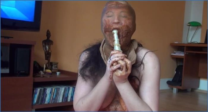 Victoria scat show v růžových punčochách a hnědých punčocháčích FullHD 1080p ke stažení nebo streamování – ScatVip poster