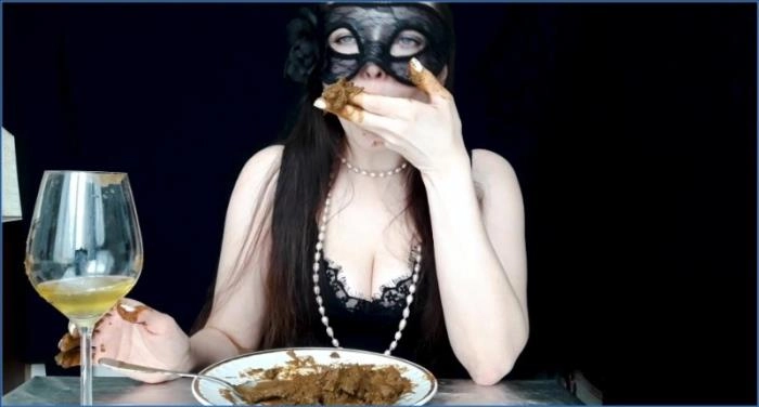 Lina isst und schluckt 3 große Haufen Kaviar FullHD 1080p – ScatVip poster