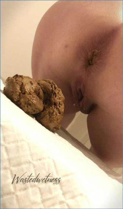 Sitting and Shitting UltraHD 4K 2K with Wastedwetness: Hot Fetish & Farting Action Starring [Actress Name] – ScatVip poster