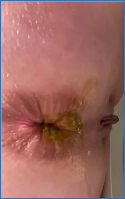 Tauche ein in Foxness' legendäre Kaviar-Extravaganz mit atemberaubendem Gaping und totaler Hingabe