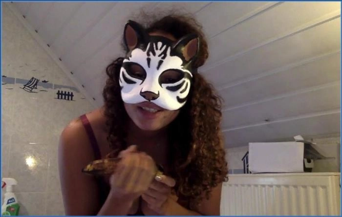 Solo Piss und Kaviar-Session mit KinkyCat: Dein SiteRip-Ticket zur Hardcore-Intimität