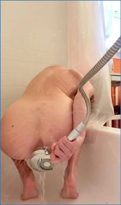 Romanian Mistress Anal Prep and Scat Action FullHD 1080p – ScatVip poster