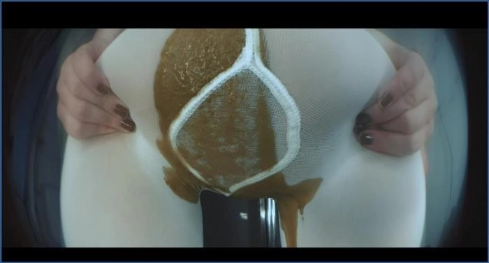 Mommys duftende Strumpfhose mit Poop – Dirty Betty in heiße Masturbation, Dildo-Action, FullHD 1080p jetzt herunterladen oder streamen!