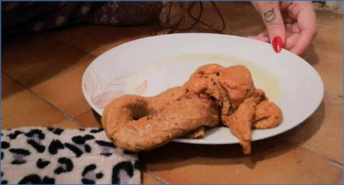 Actuación Fetichista con Badkitty: Placa de Cerámica y Flatulencias - FullHD 1080p