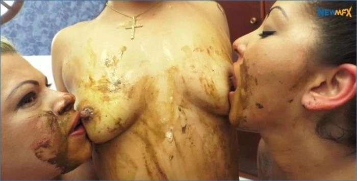 Chimeny, Diana, Spicy - Ação Safada no Banheiro on ScatVip