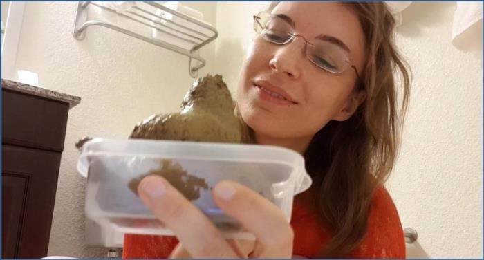 Extremes Katastrophen-Pantypoop mit LittleMissKinky: Voller Genuss in FullHD 1080p