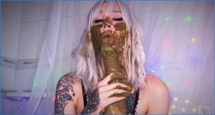 Betty Kaviar Masturbation und Dreier in FullHD 1080p – ScatVip poster