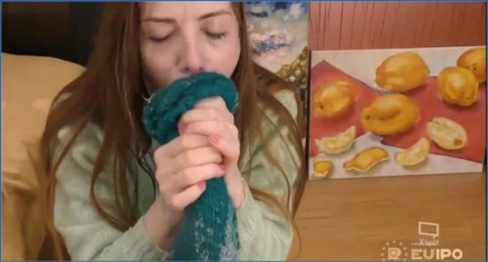 Download Nicol Remy - extremer Kotz- und Kotschock 1080p ScatVip.com