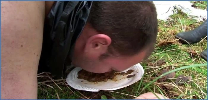 Lady Amy, Lady Atropa - Verrückte Raucher-Action mit Scat im Park HD 720p – ScatVip poster