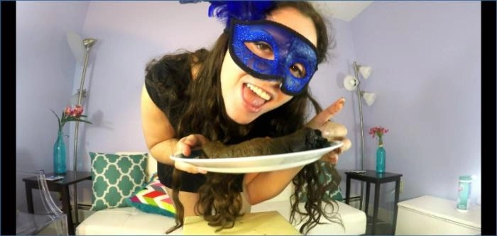 Hot Pissing and Smearing with Blonde Goddess in UltraHD 4K – ScatVip poster