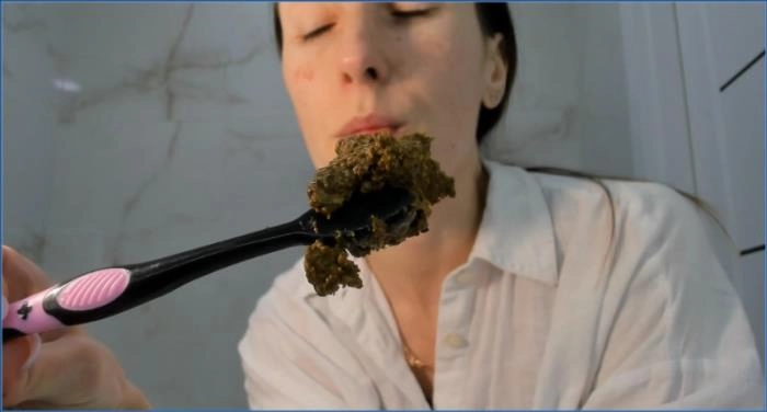 OksiLove Solo Panty Action: Brushing Teeth with Poop Paste in 1080p – ScatVip poster