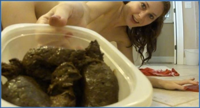 Dive Deep into Solo Scat Bliss with Alexa XOXO: Pure Pissing Perfection – ScatVip poster