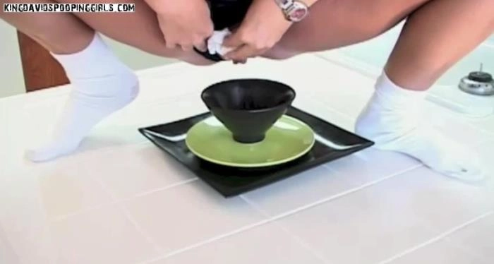 Koedee Monster Ochtendpoep - Alina, Demi, Aspen in actie HD 720p – ScatVip poster