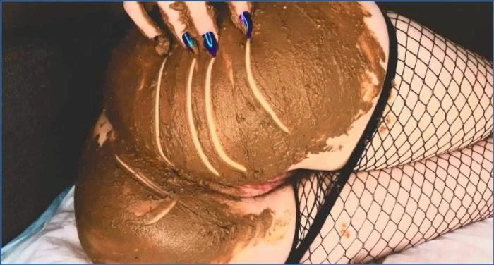 DirtyBetty's ultimative Pantypoop-Session: Tief eintauchen und alles verschmieren! – ScatVip poster