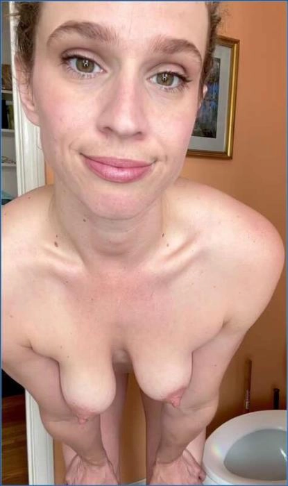 Molly's FullHD 1080p Scat Play: All-Access Pass to Her Most Intimate Toilet Slave Sessions – ScatVip poster