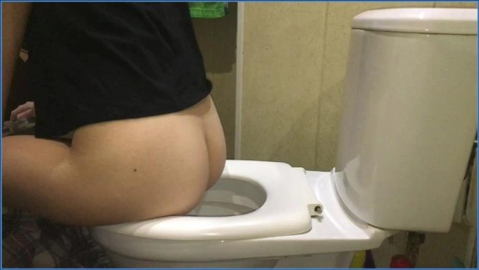 Pile of poops  – Alice Top aka Markovna [HD 720p]