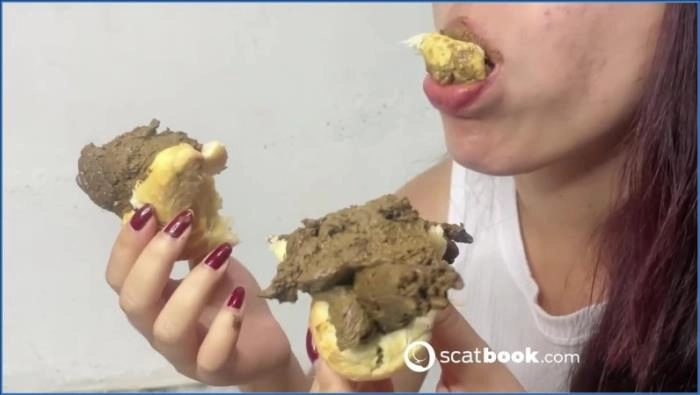 Casal Fist em ação: Ela dominando no scat fisting hardcore, tudo em HD 720p – ScatVip poster