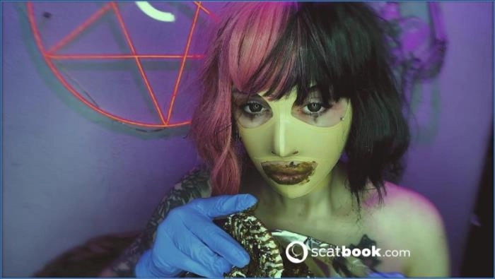 Betty Süsse bringt Essen und Kaviar Wahnsinn (2024) FullHD 1080p