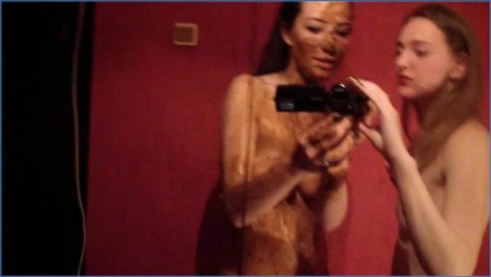 Matilda_and_Amelia_Hardcore_Smearing_2021_FullHD – ScatVip poster