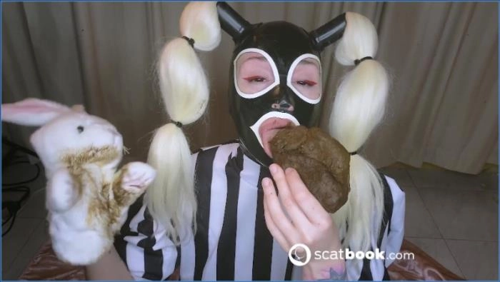 Download Tea Party mit süßen Leckereien: Femdom Hitze mit Sweet Betty Parlour FullHD 1080p ScatVip.com