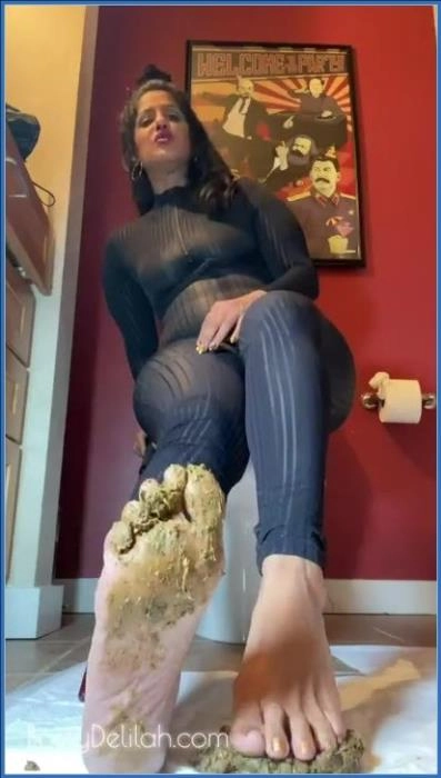 Download Hot Day 2 with Bossy Delilah: 23-Minute Fetish Scene ScatVip.com