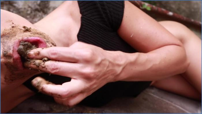 Sabrina Dacos' Hardcore Sommerpflaumen: Voller Kaviar, Gaping und Prolapse in kristallklarem FullHD 1080p