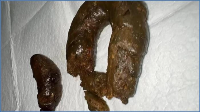 Download Miss Raines Watersports and Pissing Fun HD 720p ScatVip.com