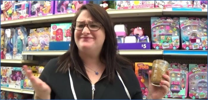 Samantha Starfish Shit Eating at Public Store in FullHD 1080p