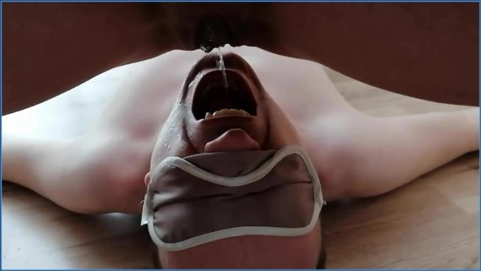 Piss bitch service-01  [HD 720p] Scatbook