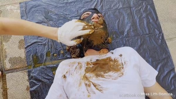 FEEDING MY HUMAN TOILET FROM MY THRONE SD ( 2026) 57.8 MB – ScatVip poster