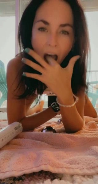 Ball Bearings From the Front UltraHD 2K ( 2026) 278 MB