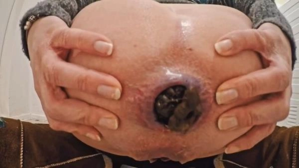 Close To The Lens HD 720p ( 2026) 24.6 MB – ScatVip poster