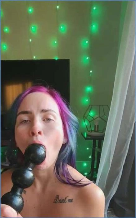 LilbuttLex Gaping and Fisting Poop Anal on ScatVip
