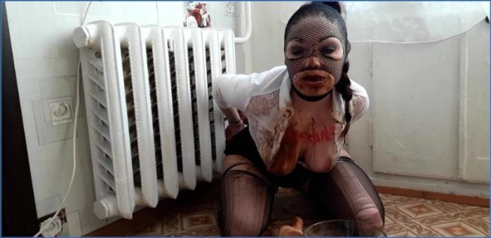 Lina hart gefesselt und Schlucken Extrem mit Dirty Betty| Anal FullHD - related scat video at ScatVip