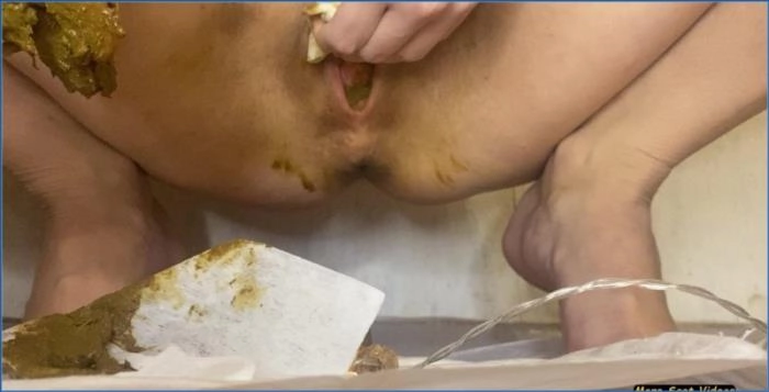 Veronika zeigt uns den ultimativen Scat-Traum: Pee, Poop und Dirty Dildos in FullHD- Nur für echte - scat porn video at ScatVip.com