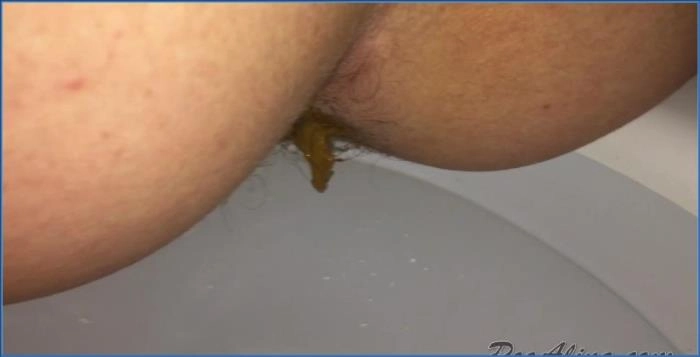 Alina Kacken am Morgen mit Durchfall| Peeing HD- Scat-Shop PooAlina in Verbal Humiliation und Domination Szenen - related scat video at ScatVip