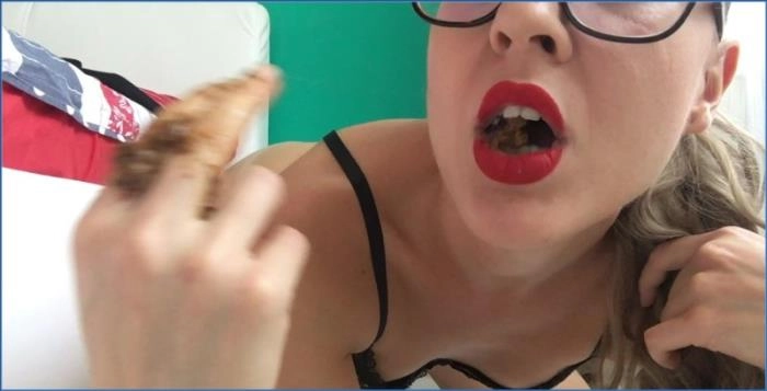 Ella Gilbert- Wildes Gassy Poop und Big Ass Shit im Büro - scat porn video at ScatVip.com