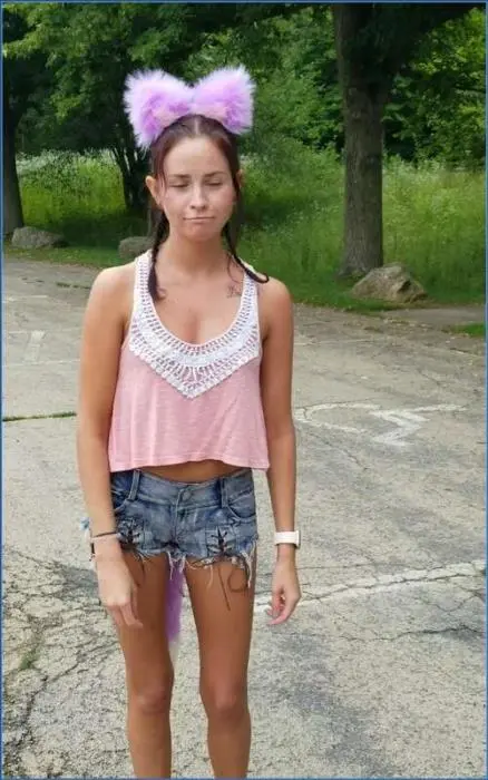 LilbuttLex Dominates in Hiking Photoshoot, Piss Drinking and Extreme Scat Porn - scat porn video at ScatVip.com
