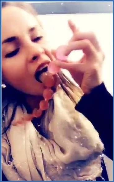 Download Scat BDSM: LilbuttLex Licks Anal Beads Clean with Extreme ATM Shit ScatVip.com