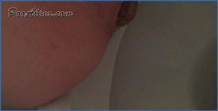 PooAlina Records Selfie on Toilet Featuring Domination and Extreme Scat Porn - scat porn video at ScatVip.com