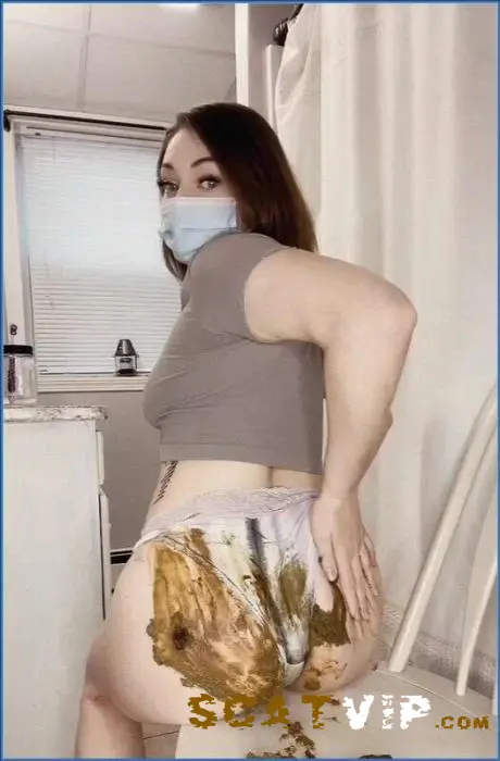 German Kaviar- KnkyKttn97 Dominates in Panty Poop Toothbrush Fetish - scat porn video at ScatVip.com