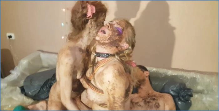 Scat Fuck: AstraCelestial Dominates Lesbian Orgy with Extreme Ukrainian Shit - scat porn video at ScatVip.com