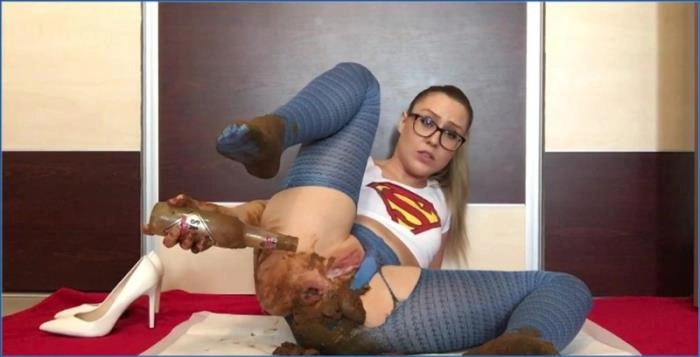 Ella Gilbert + sars + maškar ando kher – ScatVip poster