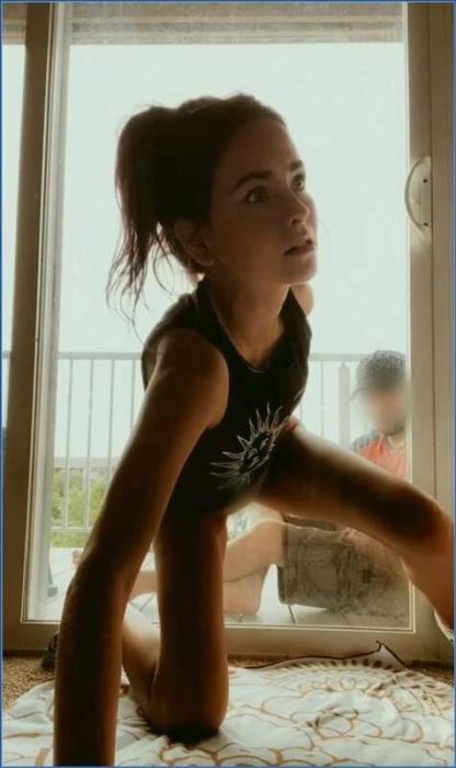 LilbuttLex Fisting and Scat on Window – ScatVip poster