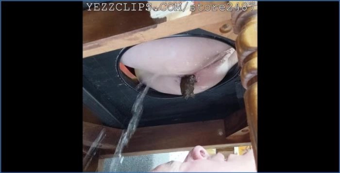 Scat und Femdom mit Bastienne in FullHD – YezzClips Monat 2 – ScatVip poster