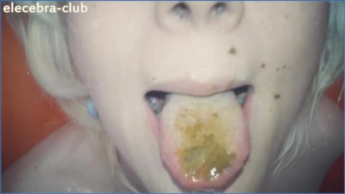 Elecebra Scat-Videos: Frische Milch und Durchfall im Vollbildstream – ScatVip poster
